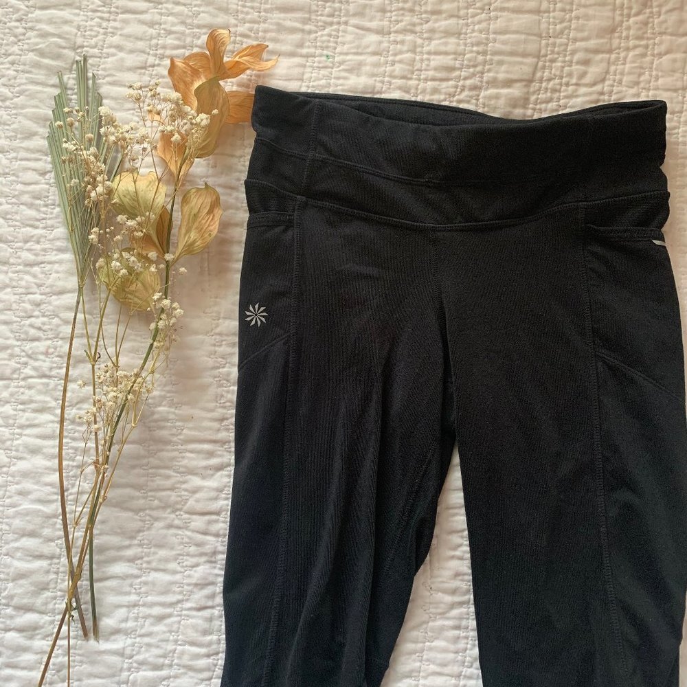 Athleta mid-thigh leggings